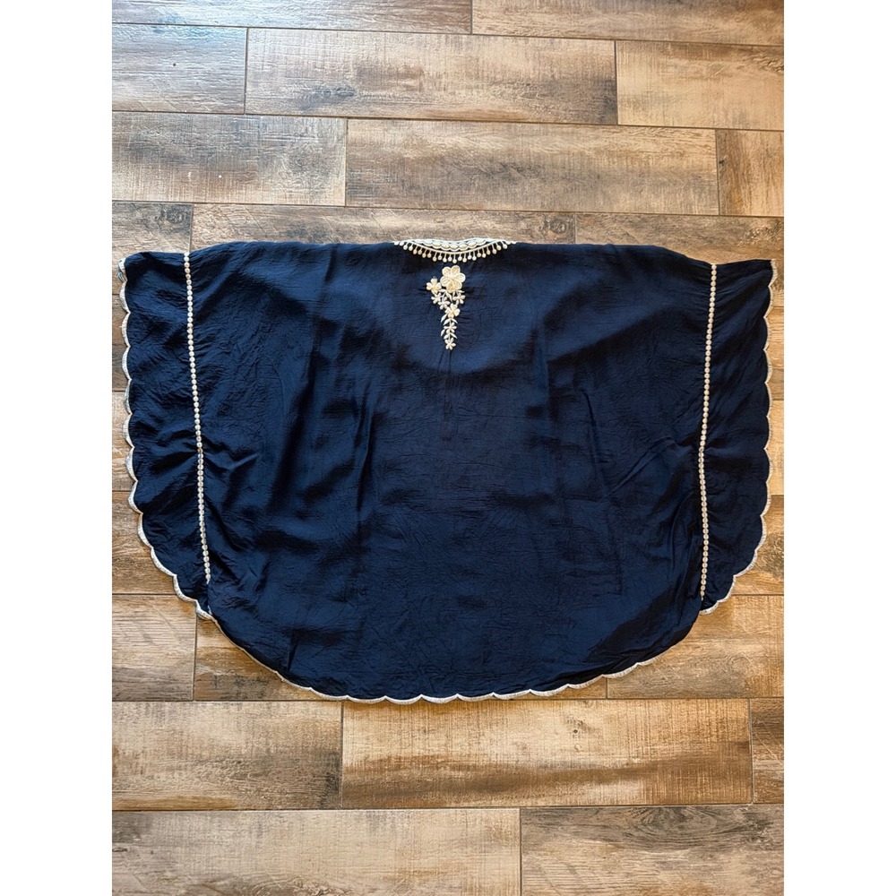 Johnny Was Embroidered Georgette Poncho size L - Picture 9 of 9